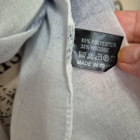 3/$25 Scarf / Wrap - Picture 8 of 10